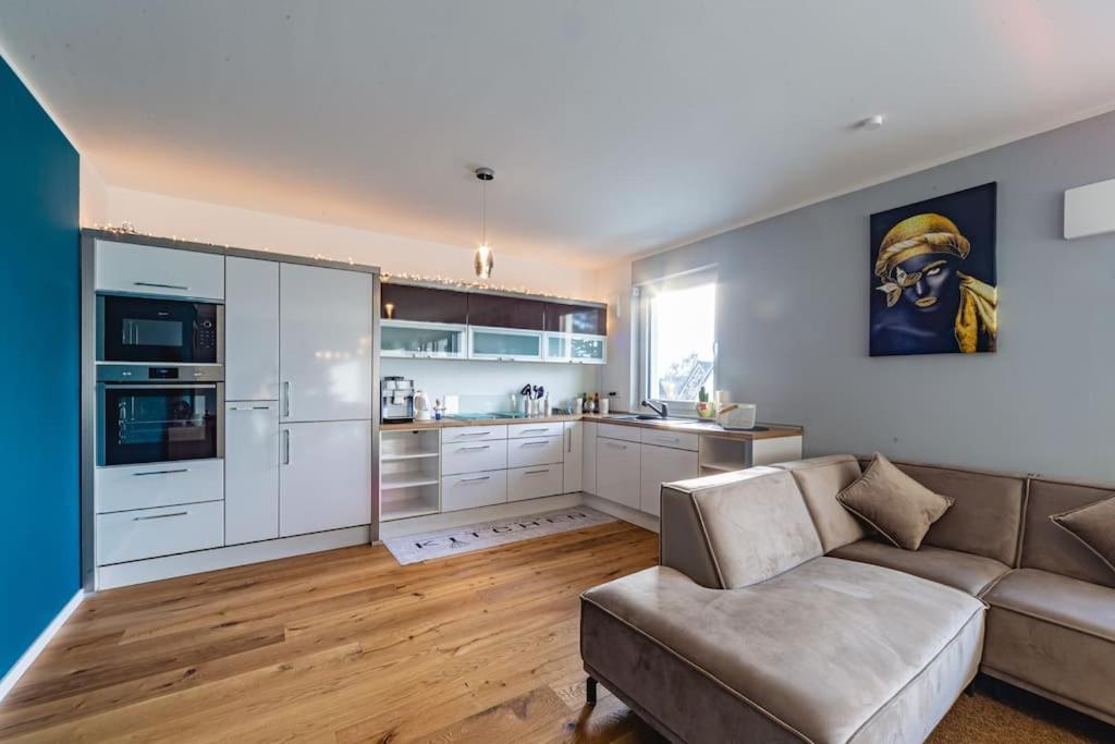 A&V Apartments Wunderschoene Penthouse Wohnung Moers Dış mekan fotoğraf
